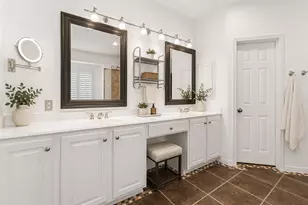 13300 Country Lake Dr, Austin, TX 78732 - Photo 12