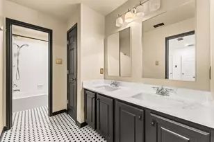 13300 Country Lake Dr, Austin, TX 78732 - Photo 24