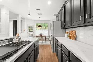 13300 Country Lake Dr, Austin, TX 78732 - Photo 8