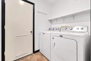 12302 Cabana Ln, Austin, TX 78727 - Photo 14