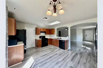 112 Alexis Way, Kyle, TX 78640 - Photo 4