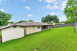 605 E Mary Jane Dr, Killeen, TX 76541 - Photo 30