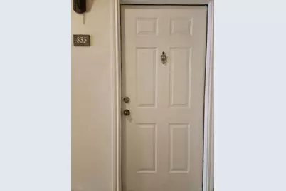 7701 Rialto Boulevard #833, Austin, TX 78735 - Photo 4