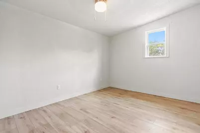 409 N Vandeveer Street, Burnet, TX 78611 - Photo 18