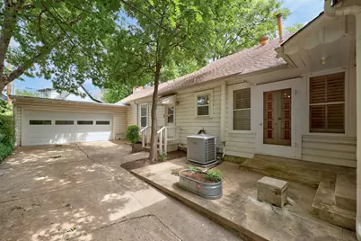 2207 Mountain View Road, Austin, TX 78703 - Photo 6