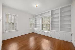 2207 Mountain View Rd, Austin, TX 78703 - Photo 4