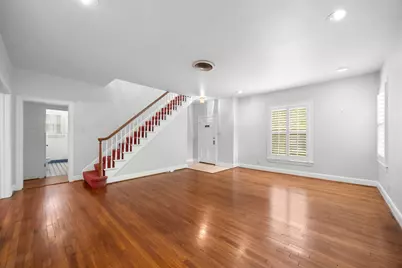 2207 Mountain View Road, Austin, TX 78703 - Photo 2