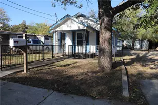 6106 Felix Ave, Austin, TX 78741 - Photo 2