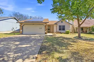 9705 Woodshire Dr, Austin, TX 78748 - Photo 2