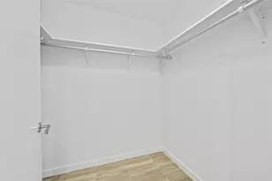 313 W 17th St, Austin, TX 78701 - Photo 8