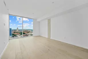 313 W 17th St, Austin, TX 78701 - Photo 4