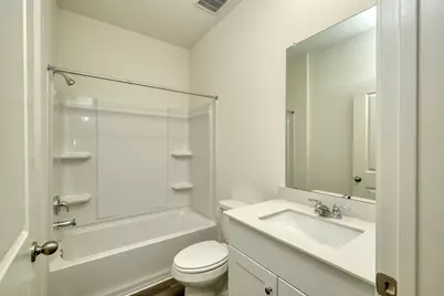 332 Sieders Street, Taylor, TX 76574 - Photo 8