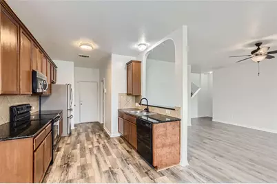 131 Lavaca Loop, Hutto, TX 78634 - Photo 6