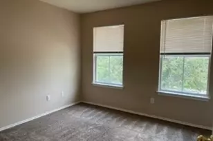 14112 Harris Ridge Blvd, Pflugerville, TX 78660 - Photo 2