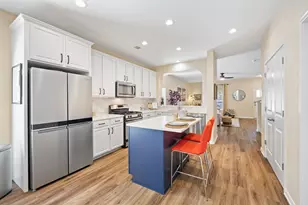 2200 Amur Dr, Austin, TX 78745 - Photo 4