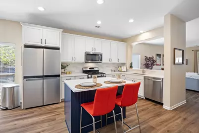 2200 Amur Drive, Austin, TX 78745 - Photo 14