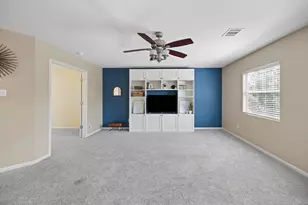 2200 Amur Dr, Austin, TX 78745 - Photo 26