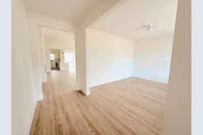 137 E Pauwela Lane, Bastrop, TX 78602 - Photo 8