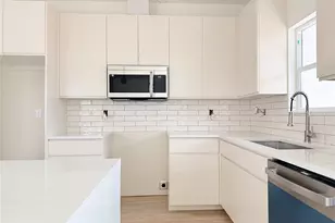 137 E Pauwela Ln, Bastrop, TX 78602 - Photo 18