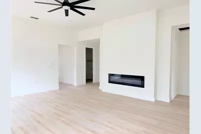 137 E Pauwela Lane, Bastrop, TX 78602 - Photo 12