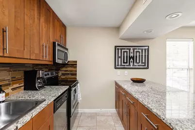 7685 Northcross Drive #1006, Austin, TX 78757 - Photo 8
