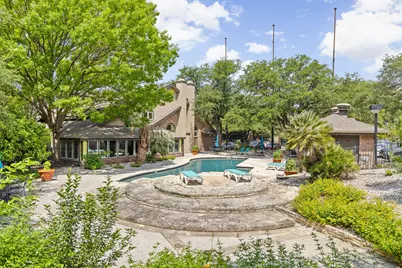 7685 Northcross Drive #1006, Austin, TX 78757 - Photo 16