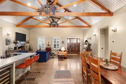 315 Hays Street, Dripping Springs, TX 78620 - Photo 16