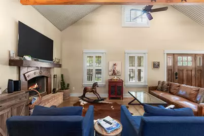 315 Hays Street, Dripping Springs, TX 78620 - Photo 6