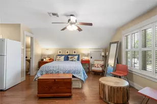315 Hays St, Dripping Springs, TX 78620 - Photo 32