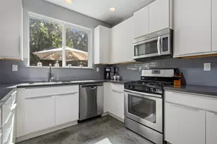 301 W Stassney Ln, Austin, TX 78745 - Photo 8