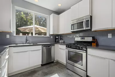 301 W. Stassney Lane #12, Austin, TX 78745 - Photo 12