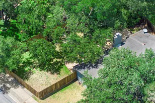 7906 Wycombe Dr, Austin, TX 78749 - Photo 28