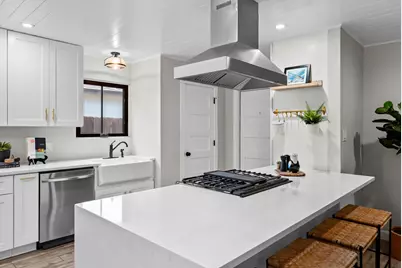 7906 Wycombe Drive, Austin, TX 78749 - Photo 8