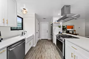 7906 Wycombe Dr, Austin, TX 78749 - Photo 6