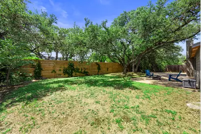 7906 Wycombe Drive, Austin, TX 78749 - Photo 36
