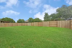 918 Valley View Dr, Leander, TX 78641 - Photo 24