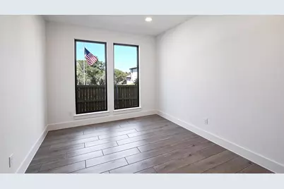 111 Brewer Street, Kyle, TX 78640 - Photo 12