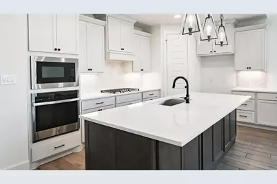 111 Brewer Street, Kyle, TX 78640 - Photo 8