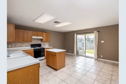 110 Grant Court, Leander, TX 78641 - Photo 4