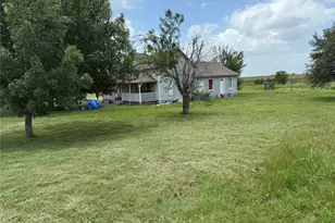 18543 Cyclone Branch Rd, Burlington, TX 76519 - Photo 20