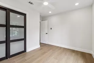 11809 Charing Cross Rd, Austin, TX 78759 - Photo 18