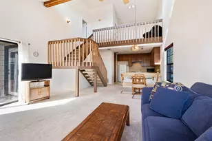 1748 Ohlen Rd, Austin, TX 78757 - Photo 8