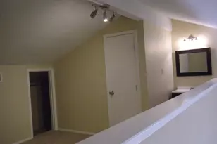 303 W 35th St, Austin, TX 78705 - Photo 6