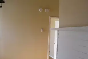 303 W 35th St, Austin, TX 78705 - Photo 2