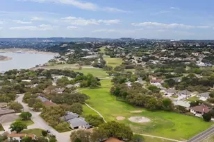 20800 Bonanza St, Lago Vista, TX 78645 - Photo 12
