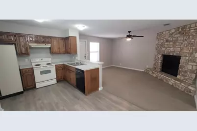 20800 Bonanza Street #B, Lago Vista, TX 78645 - Photo 8