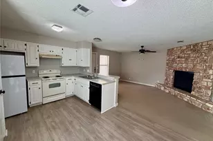 20800 Bonanza St, Lago Vista, TX 78645 - Photo 6