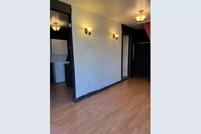 704 Franklin Boulevard #B, Austin, TX 78751 - Photo 6