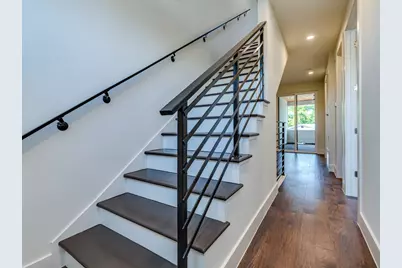 6412 Carson Ridge #B, Austin, TX 78741 - Photo 16