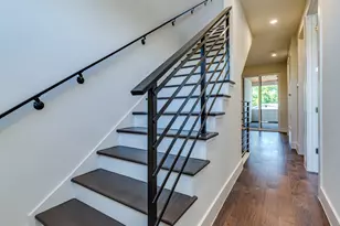6412 Carson Rdg, Austin, TX 78741 - Photo 16